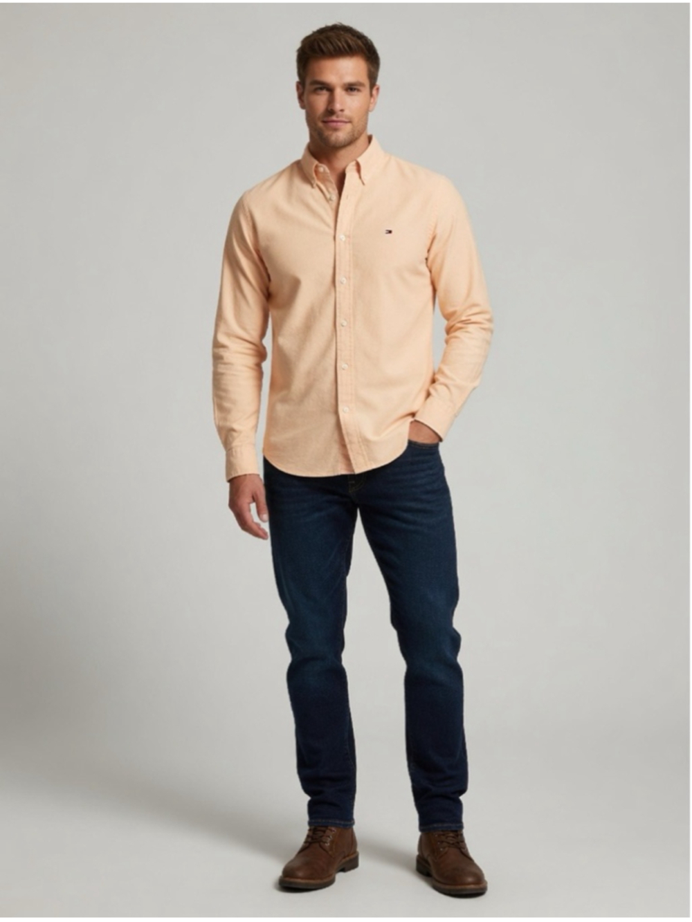 Men's Tommy Hilfiger peach button up shirt sz M